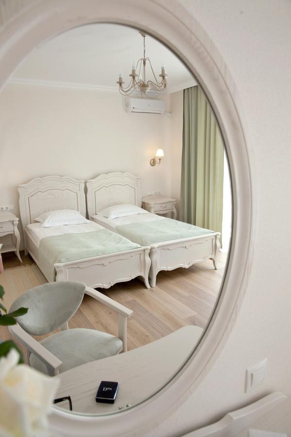 Pharaon De Lux Hotel Zatoka Kültér fotó
