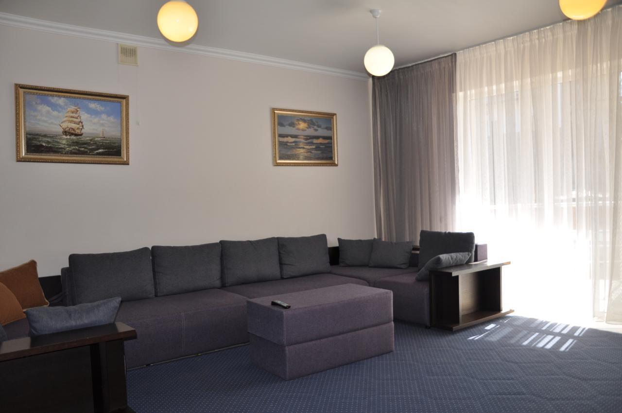 Pharaon De Lux Hotel Zatoka Kültér fotó