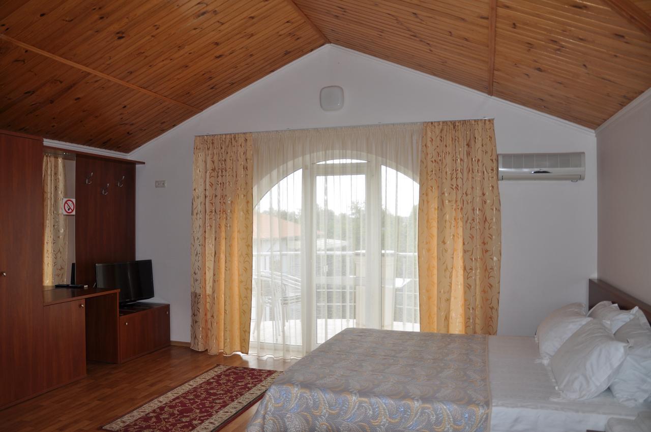 Pharaon De Lux Hotel Zatoka Kültér fotó
