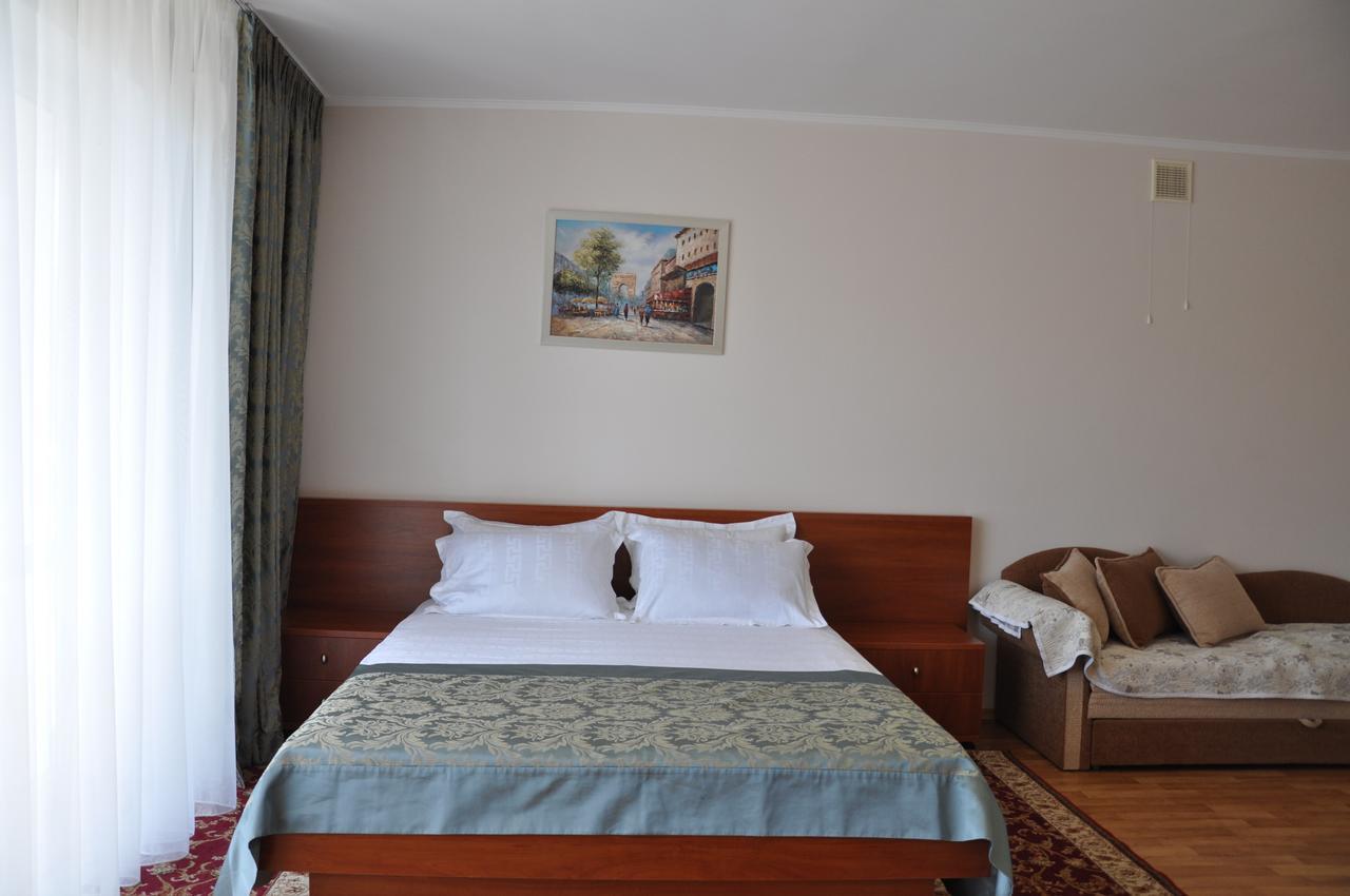 Pharaon De Lux Hotel Zatoka Kültér fotó